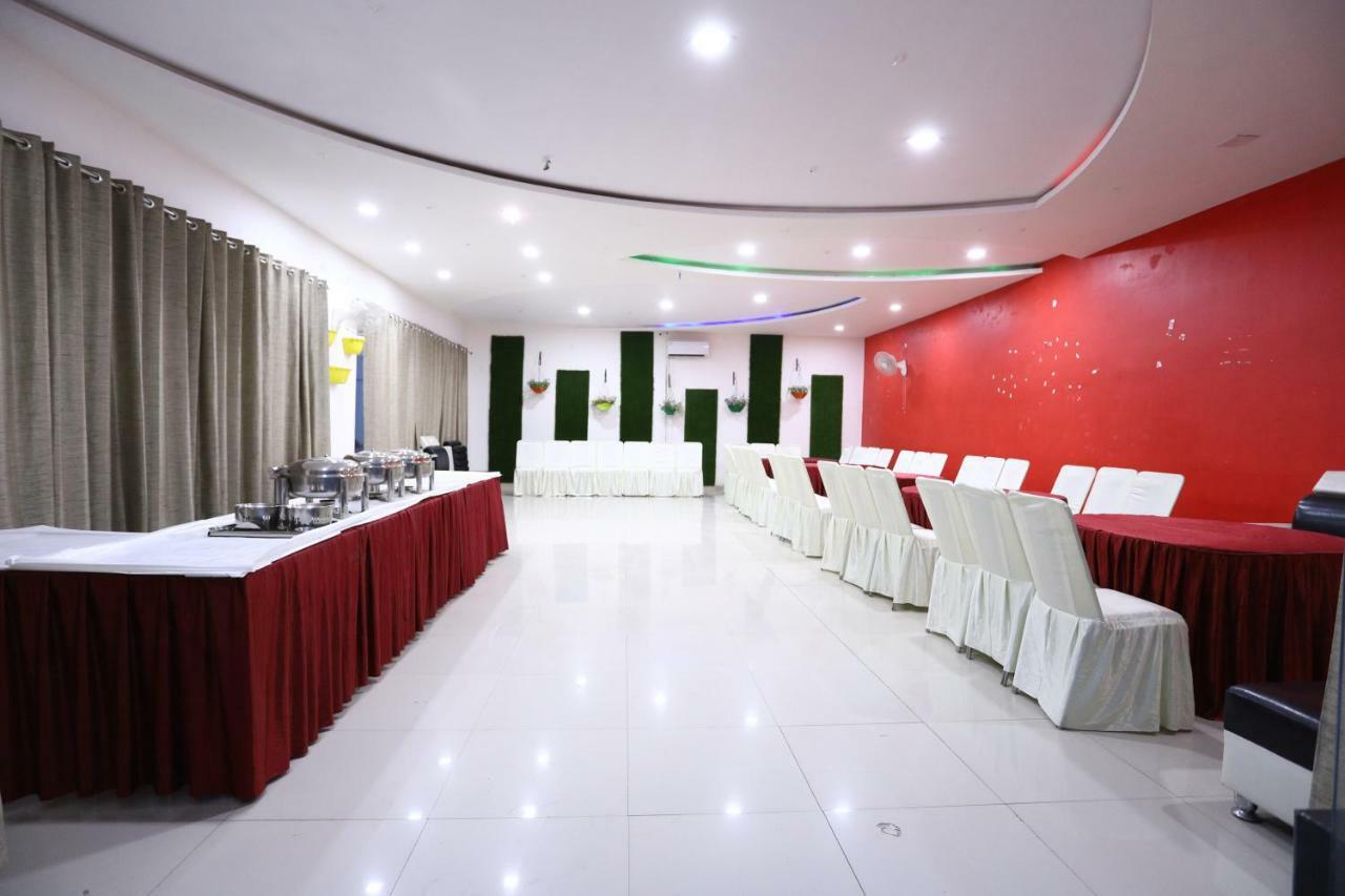 Diwan Hotel And Restaurant Surkhi 外观 照片
