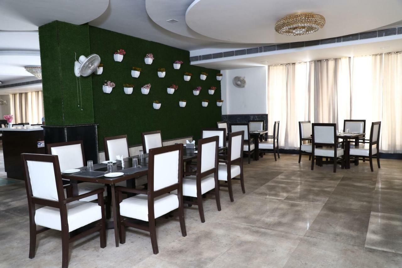Diwan Hotel And Restaurant Surkhi 外观 照片