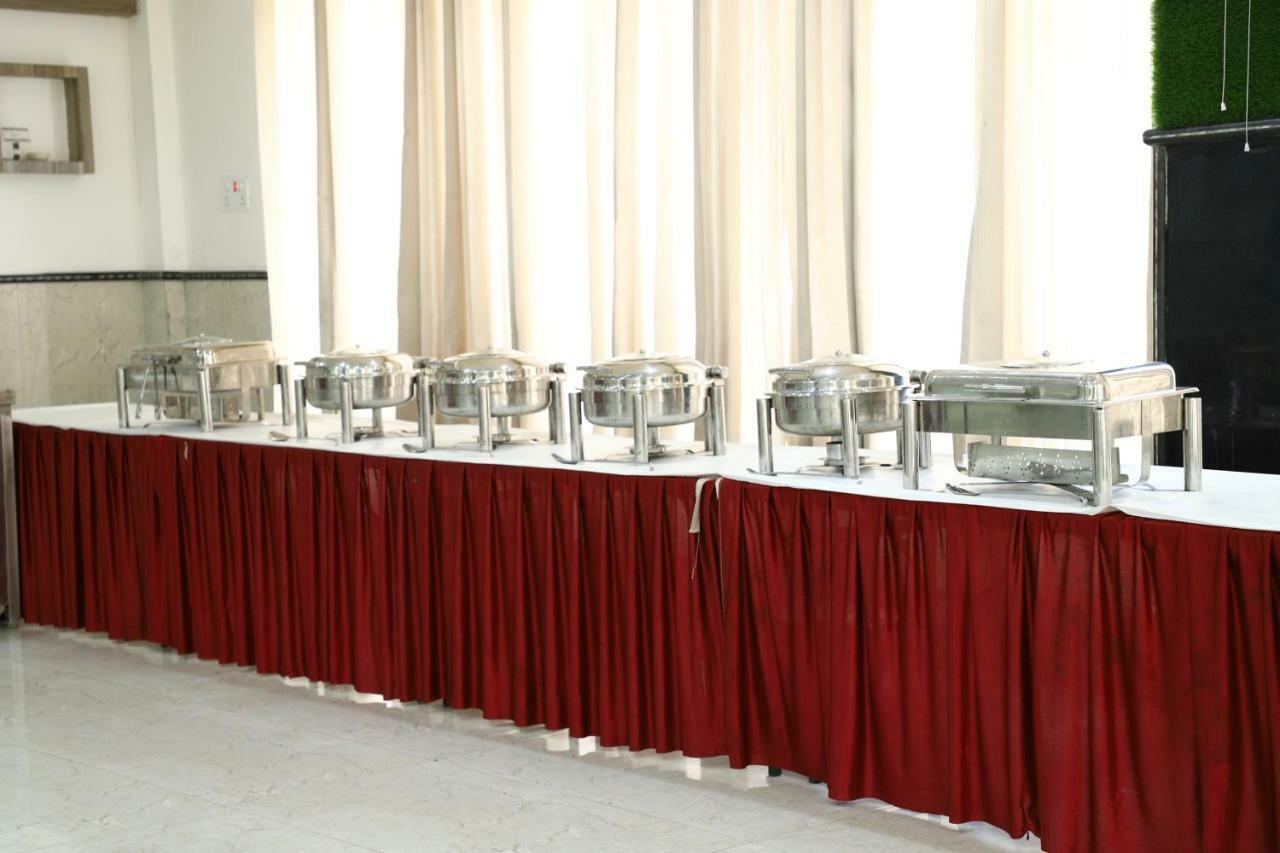 Diwan Hotel And Restaurant Surkhi 外观 照片