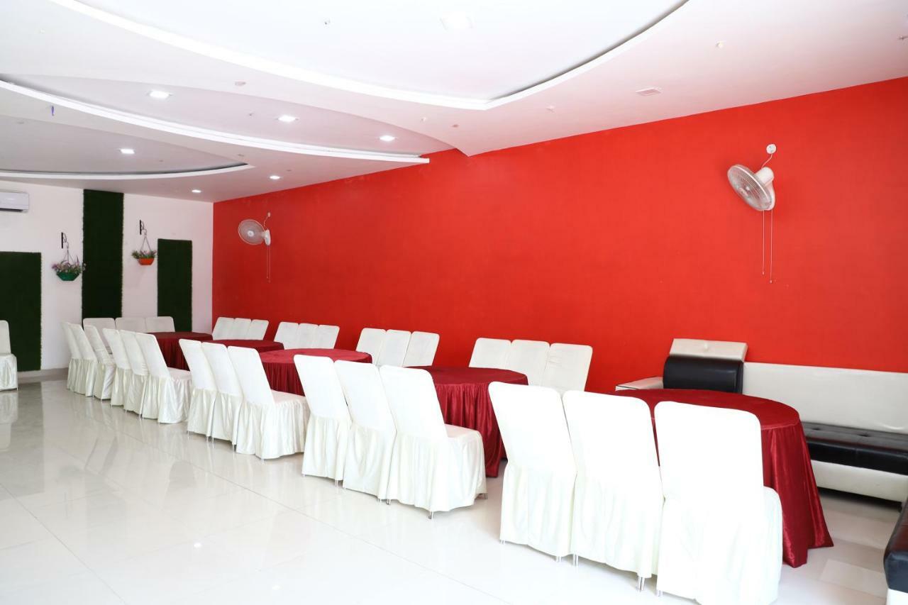 Diwan Hotel And Restaurant Surkhi 外观 照片
