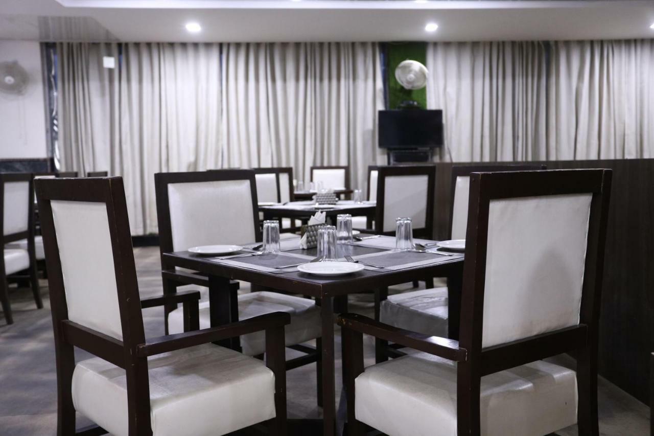 Diwan Hotel And Restaurant Surkhi 外观 照片