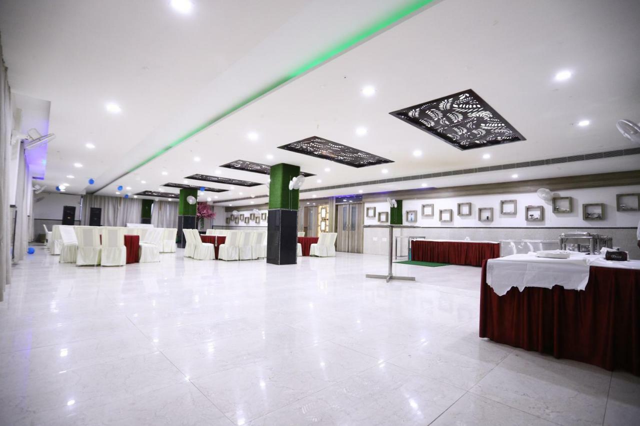 Diwan Hotel And Restaurant Surkhi 外观 照片