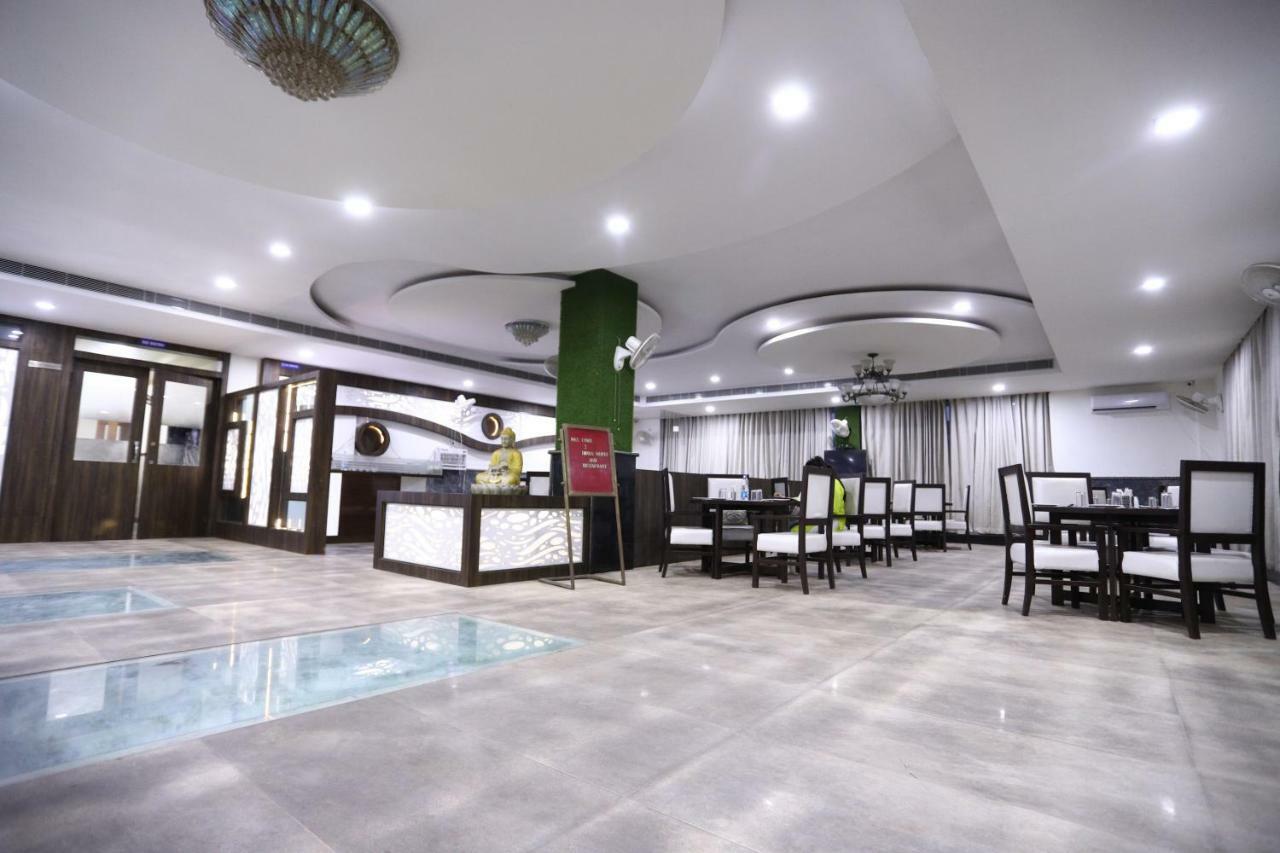 Diwan Hotel And Restaurant Surkhi 外观 照片