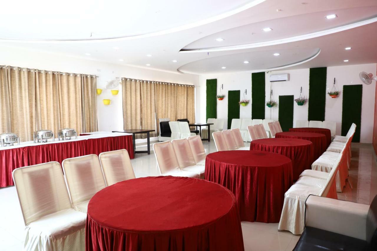 Diwan Hotel And Restaurant Surkhi 外观 照片